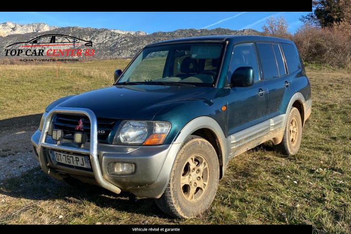 MITSUBISHI PAJERO LONG